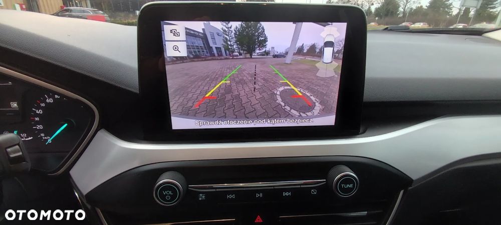 Ford Focus 1.0 EcoBoost Titanium ASS PowerShift - 18