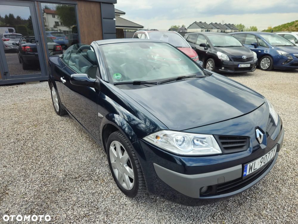 Renault Megane 1.6 Avantage - 19