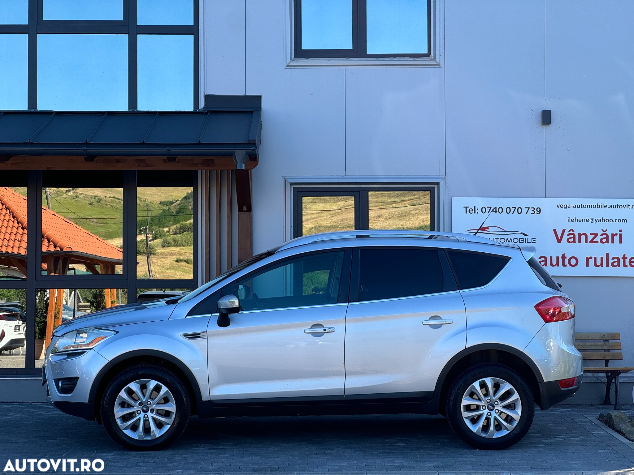 Ford Kuga 2.0 TDCi 4x4 Aut. Titanium - 6
