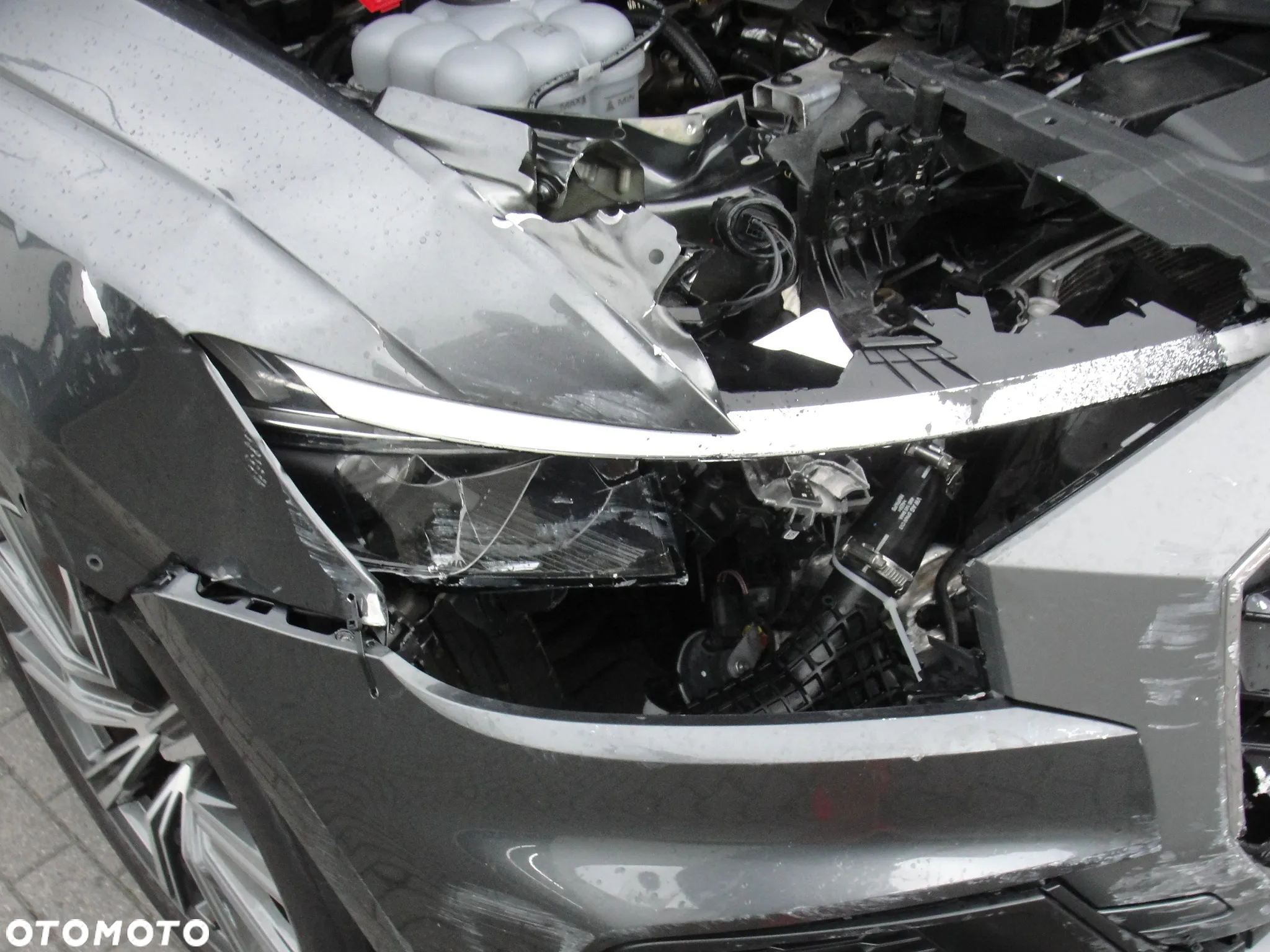 Audi Q8 55 TFSI e Quattro Tiptronic - 14