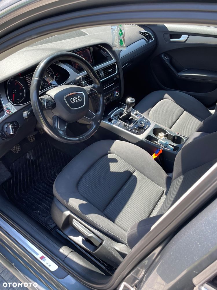 Audi A4 Avant - 11