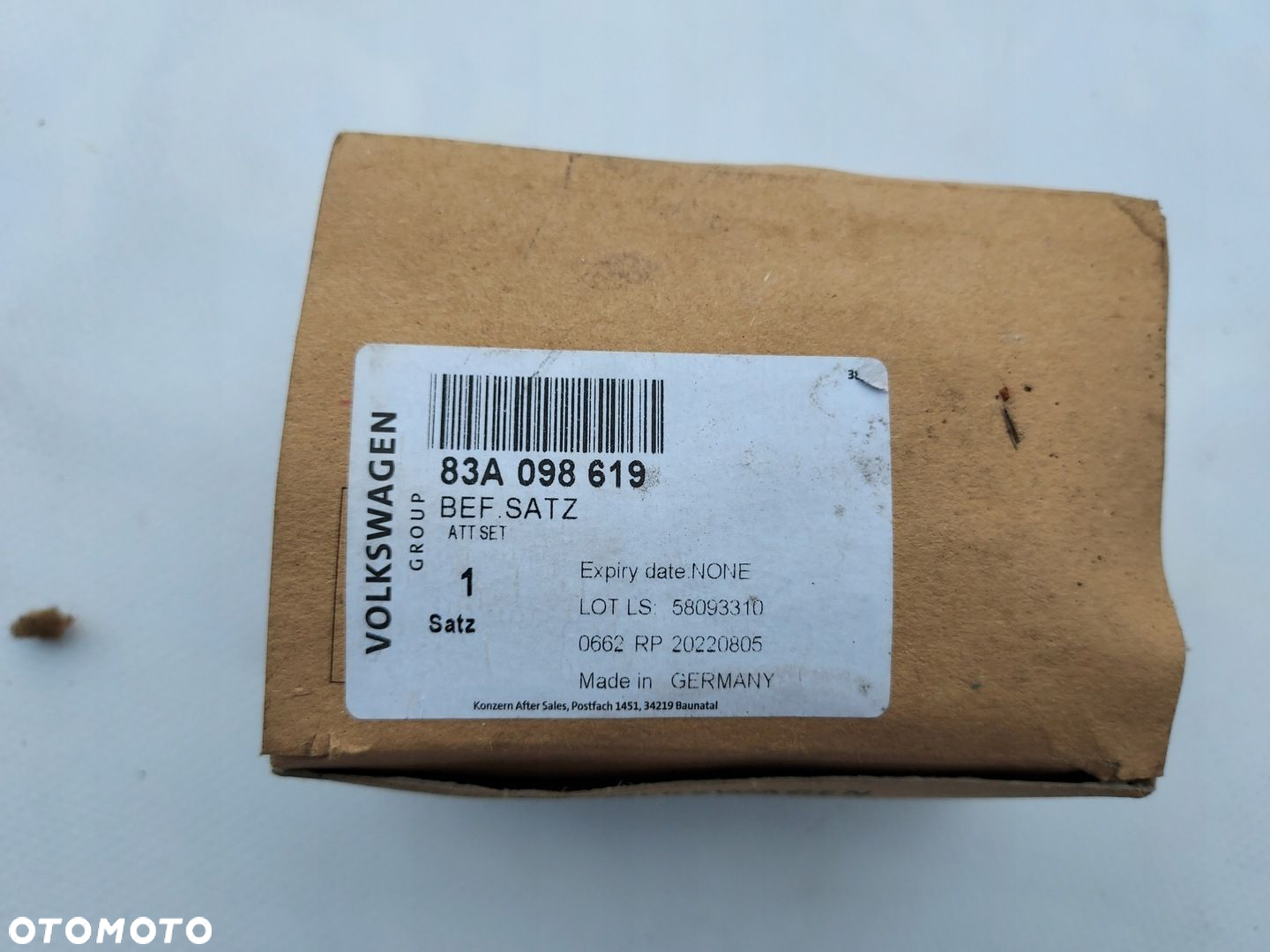 Zestaw śrub mocujących drzwi AUDI Q3 83A098619 - 2