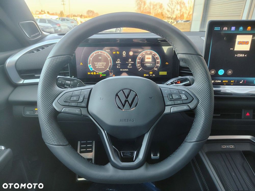 Volkswagen T-Roc - 24