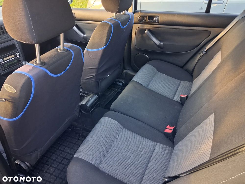 Volkswagen Golf Variant 1.4 Pacific - 11