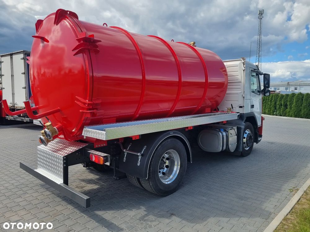 Volvo FM 330 - 4