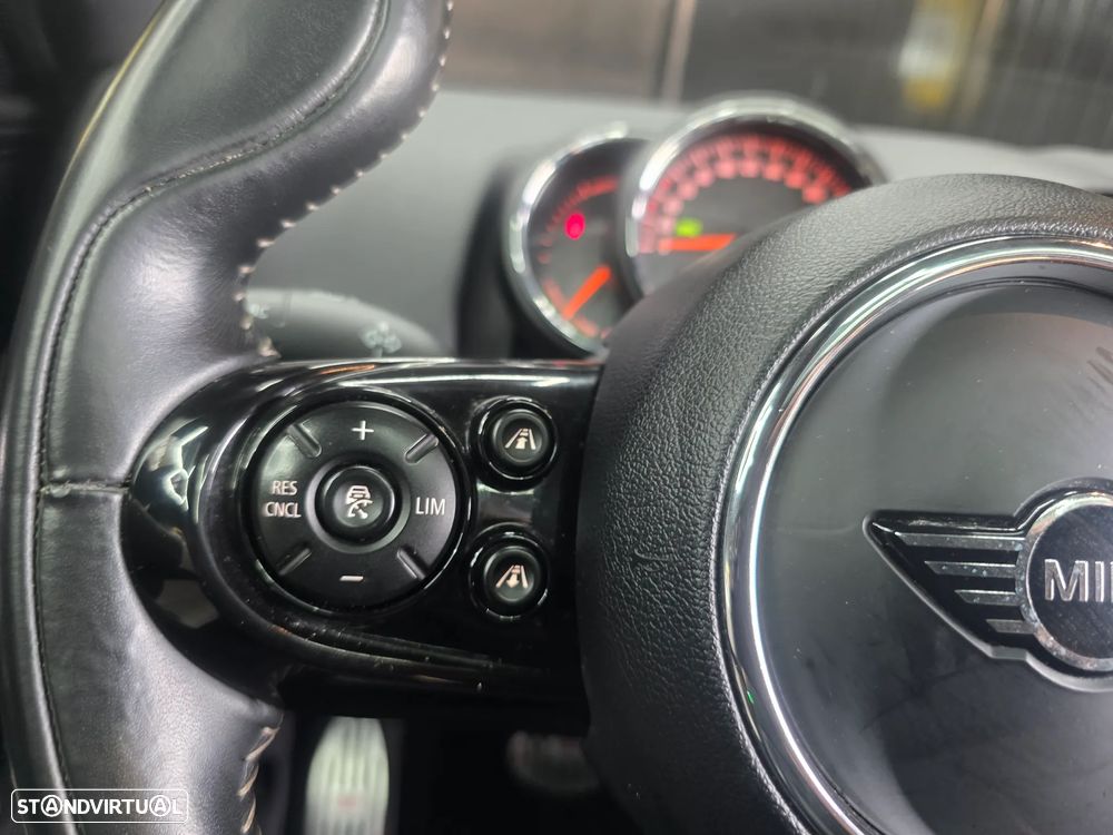 MINI Countryman Cooper SE ALL4 Auto - 35