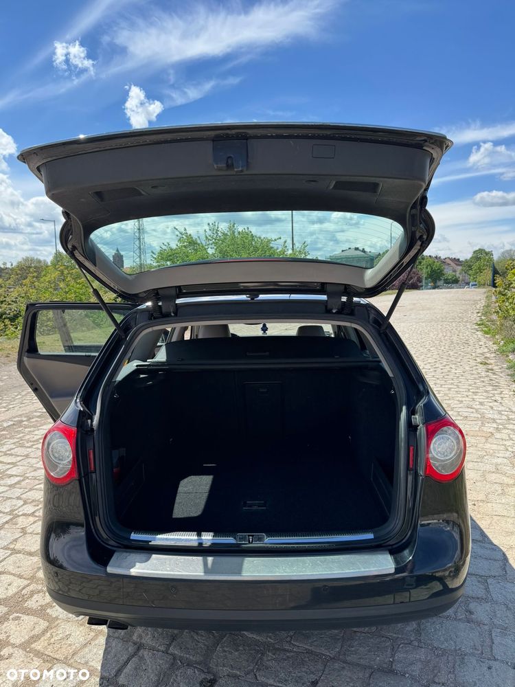 Volkswagen Passat 2.0 TDI Trendline - 9