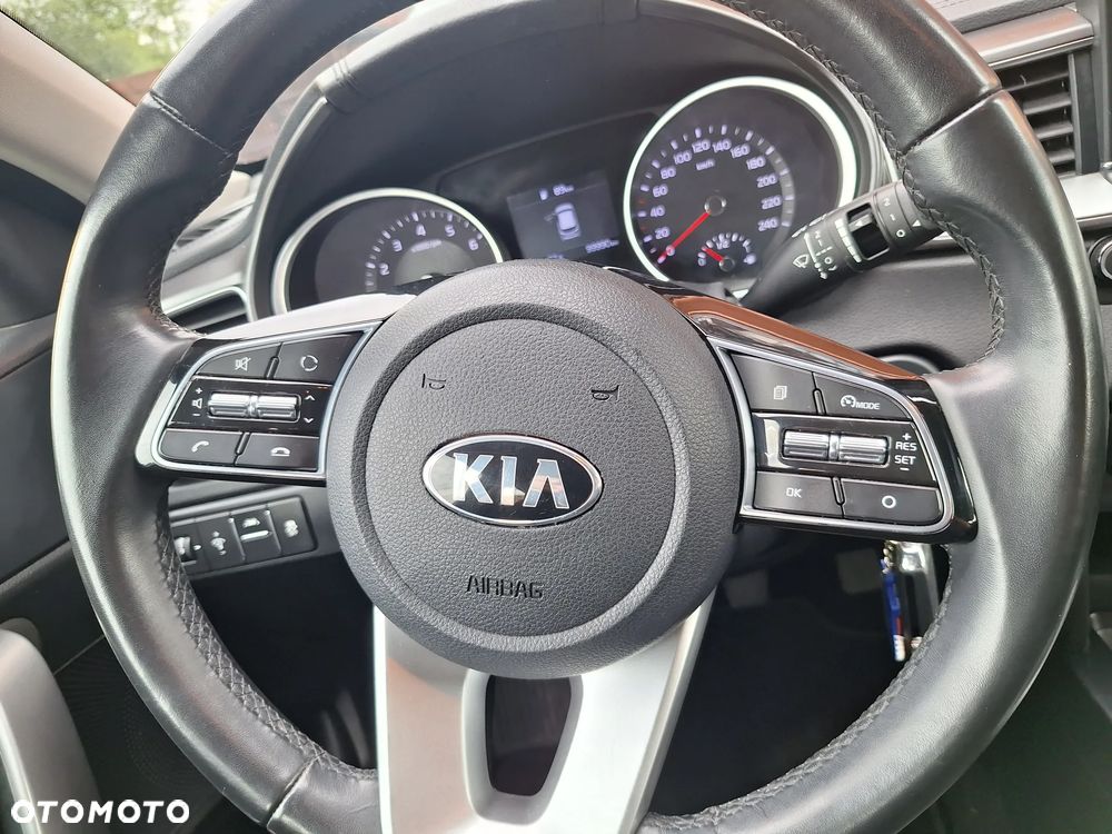 Kia Ceed 1.4 M - 10