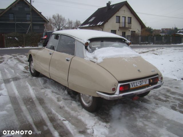 Citroën DS - 8