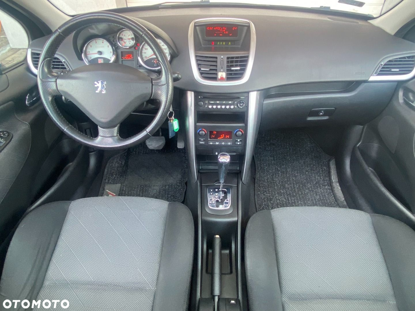 Peugeot 207 - 9