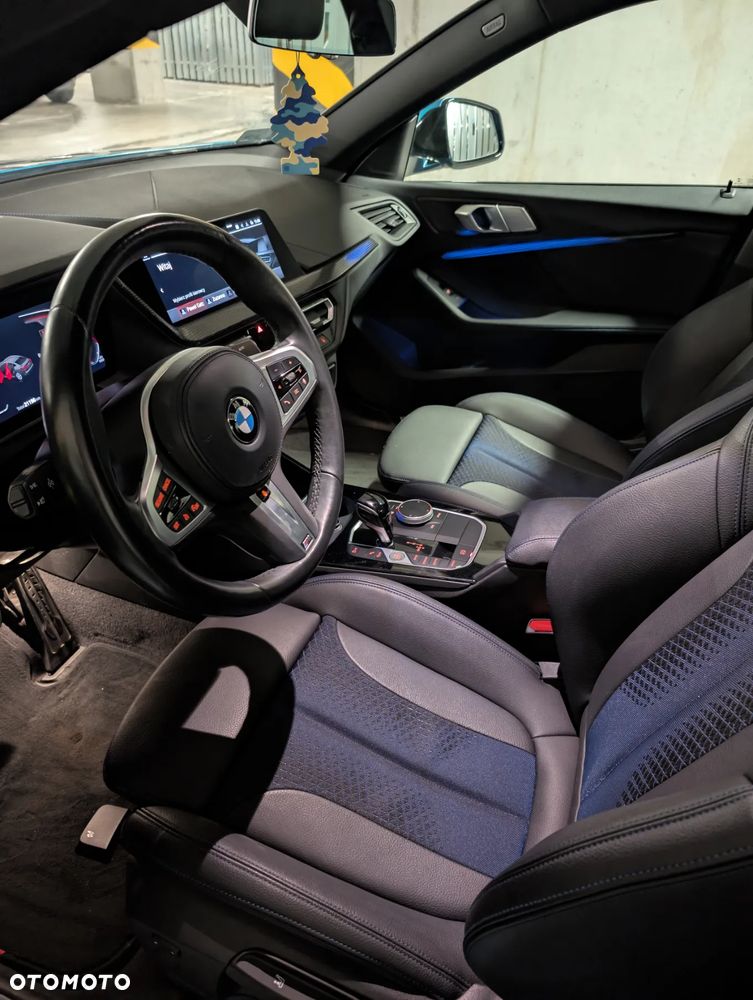 BMW Seria 2 220i M Sport - 5