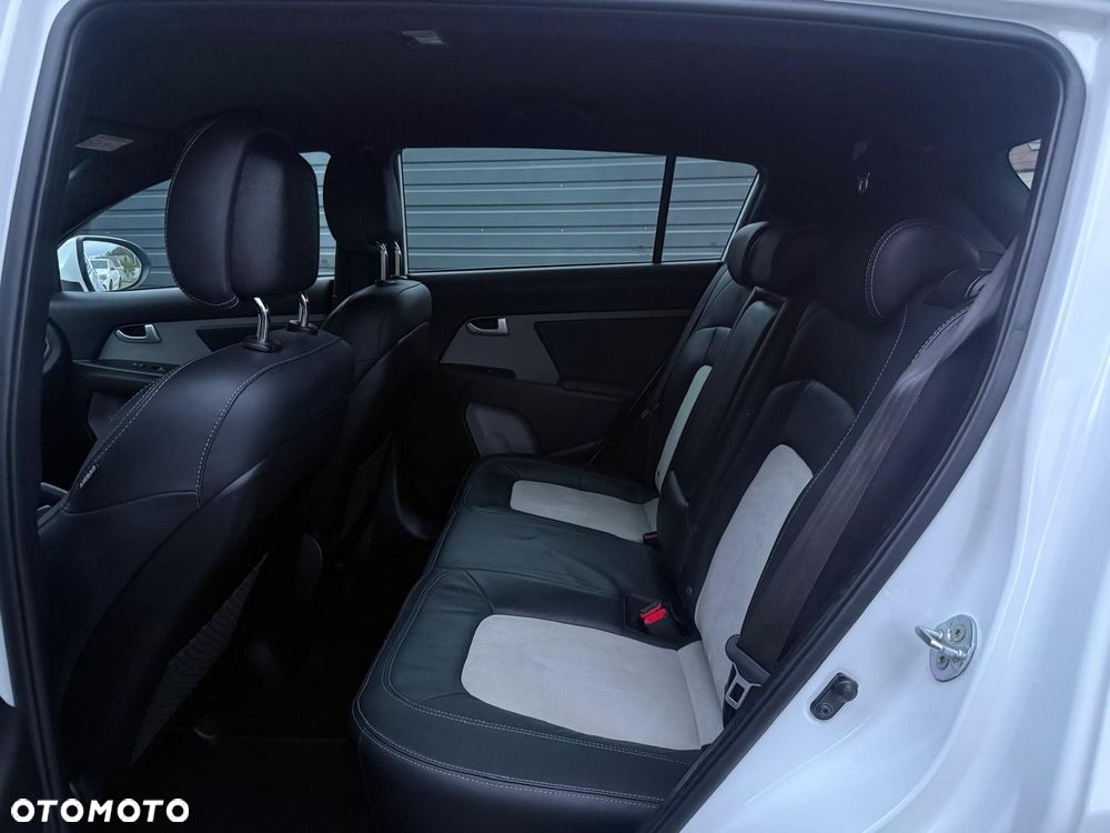 Kia Sportage 1.6 GDI L 2WD - 26