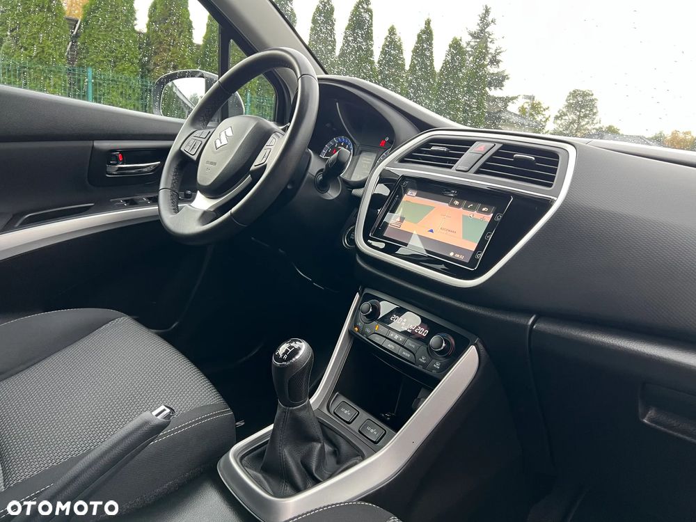 Suzuki SX4 S-Cross 1.6 VVT 4x2 limited+ - 35