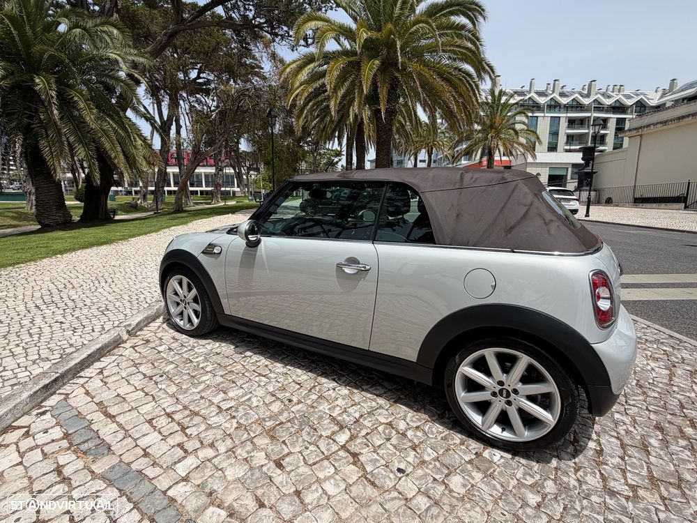 MINI Cabrio Cooper D - 10