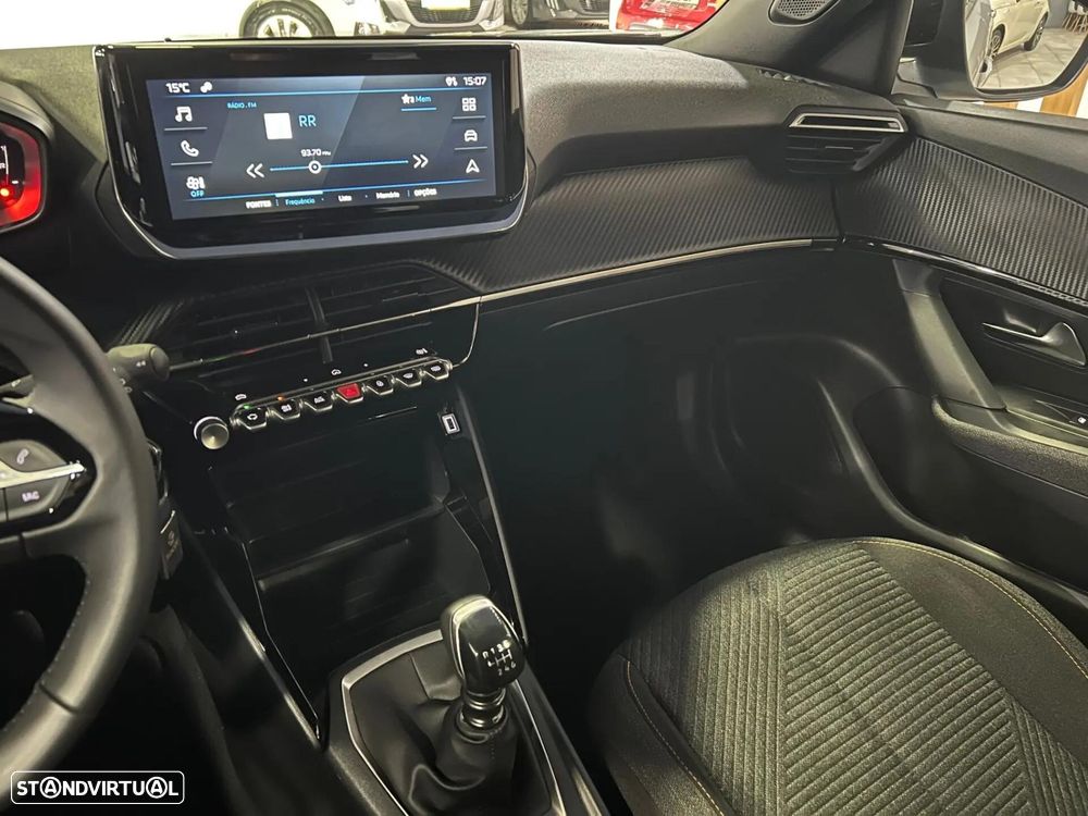 Peugeot 2008 - 19