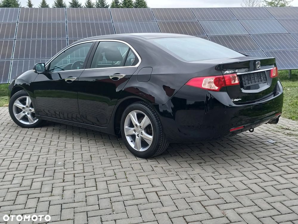 Honda Accord 2.0 Executive - 9
