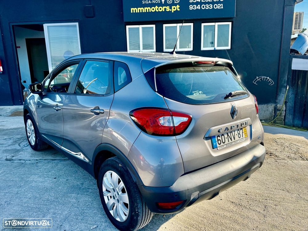 Renault Captur 1.5 dCi - 42