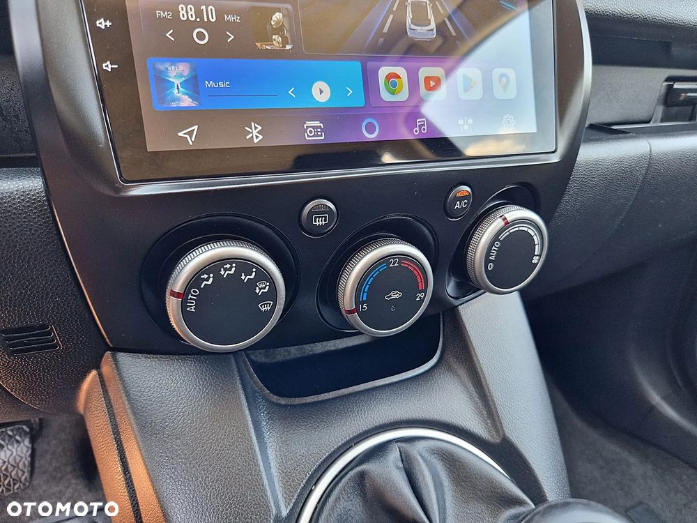 Mazda 2 1.3 Exclusive - 9