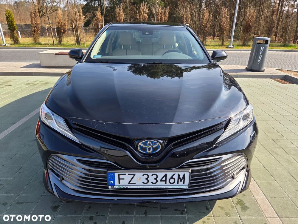 Toyota Camry 2.5 Hybrid Executive CVT - 35