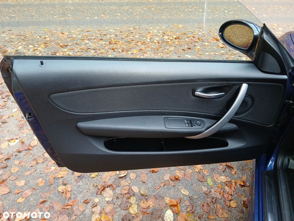 BMW Seria 1 120i Edition Sport - 16