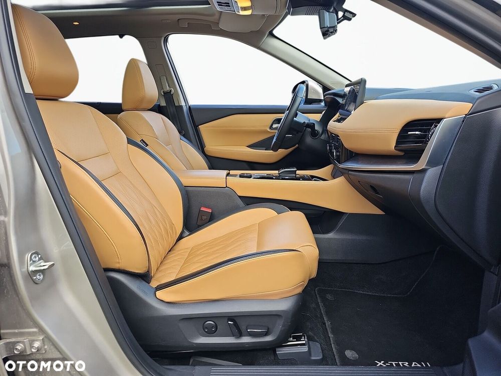 Nissan X-Trail 2025