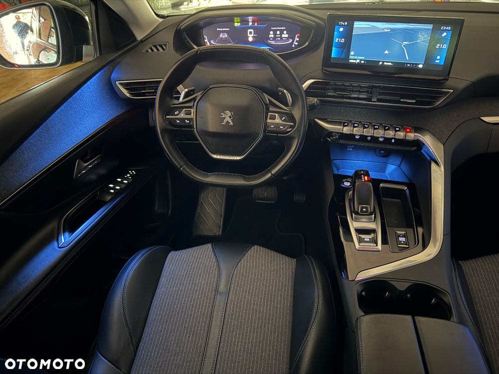 Peugeot 3008 1.5 BlueHDi Allure Pack S&S EAT8 - 16