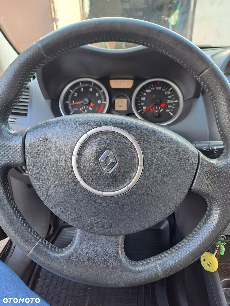 Renault Megane - 8