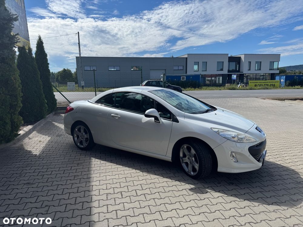 Peugeot 308 CC HDi FAP 140 Platinum - 8