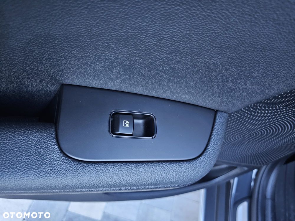 Kia XCeed 1.5 T-GDI Business Line DCT - 33
