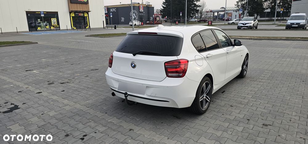 BMW Seria 1 116i Sport Line - 4