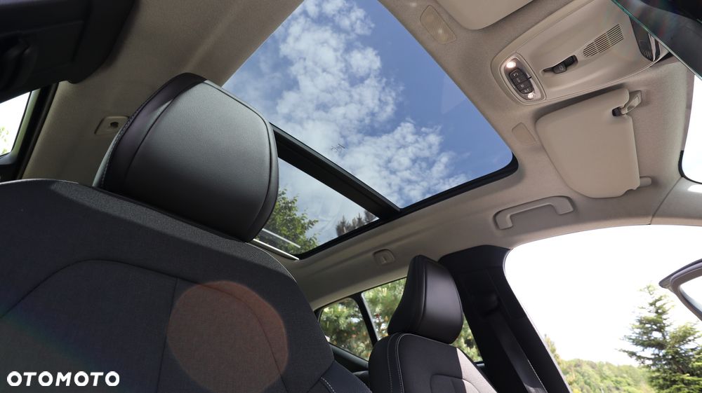 Volvo XC 40 T4 AWD Momentum - 10