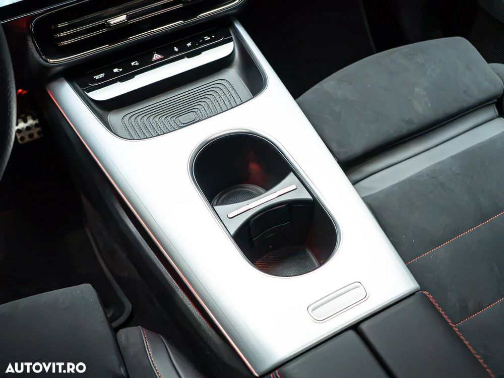 Mercedes-Benz CLA 200 AMG pachet - 35