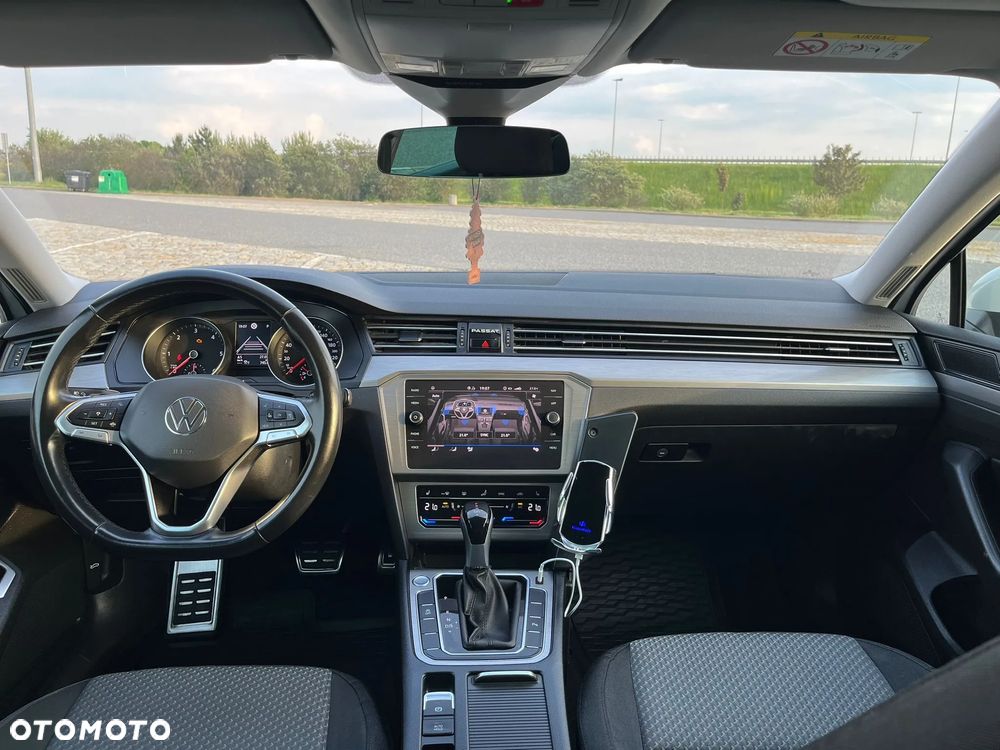 Volkswagen Passat 2.0 TDI EVO Business DSG - 19