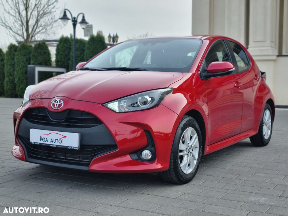 Toyota Yaris 1.5 L CVT Dynamic - 12