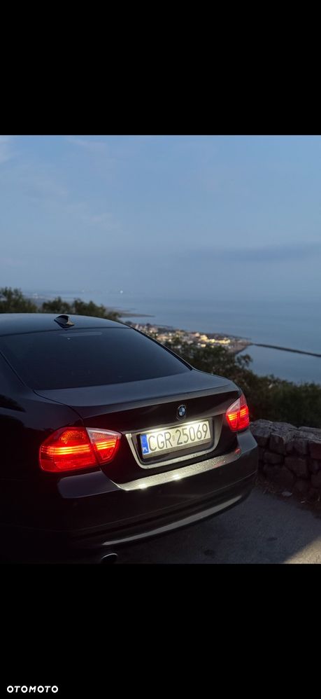 BMW Seria 3 - 12
