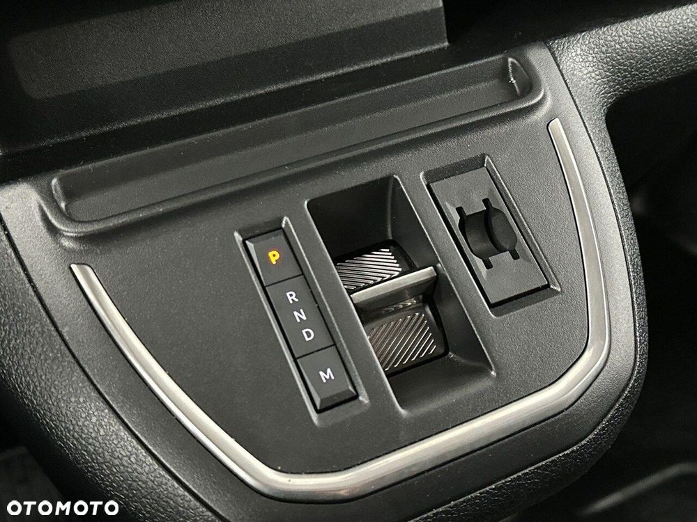 Fiat Scudo Furgon XL 150KM AT9 Seria 4 - 17
