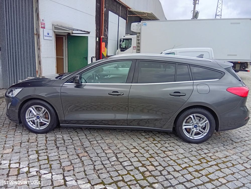 Ford Focus SW 1.5 TDCi EcoBlue Titanium - 4
