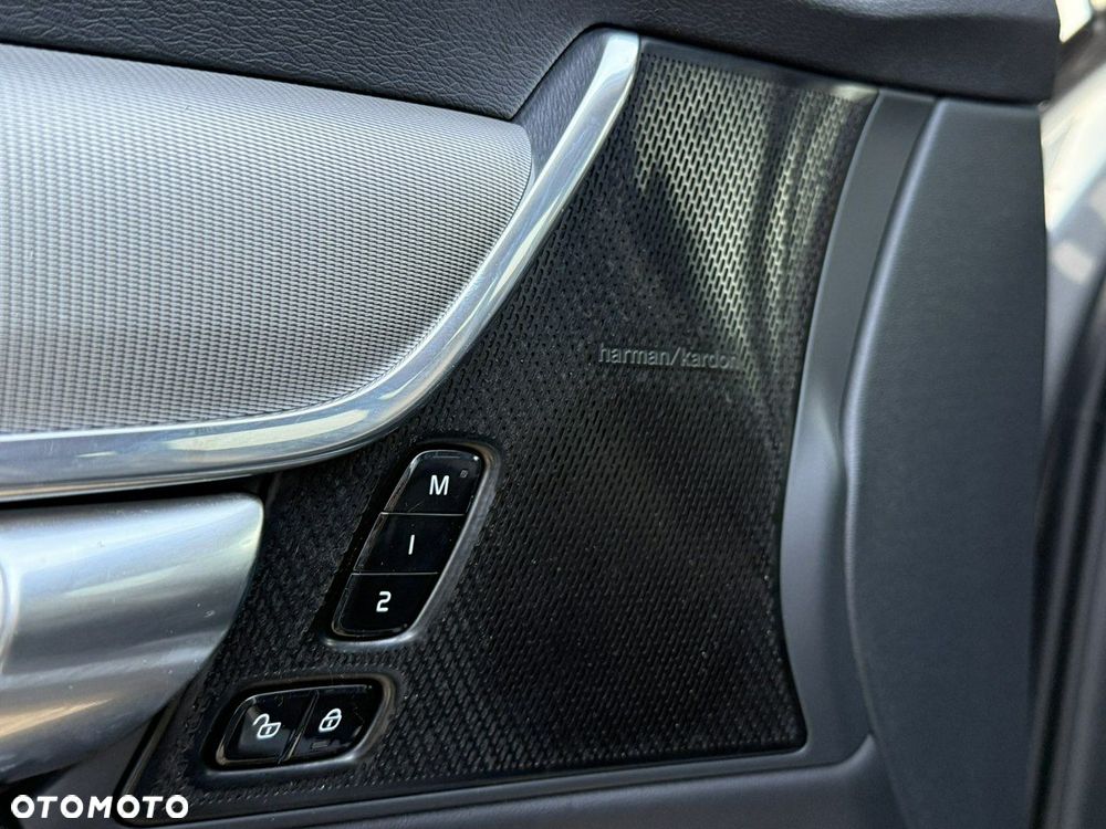 Volvo V90 Cross Country D5 SCR AWD Pro - 15