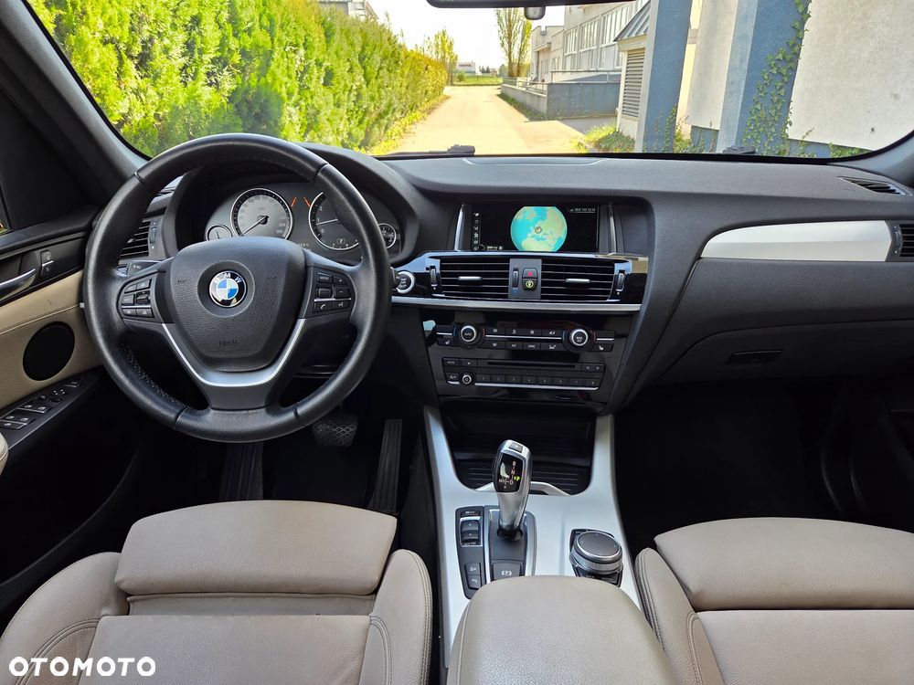 BMW X3 xDrive28i - 14
