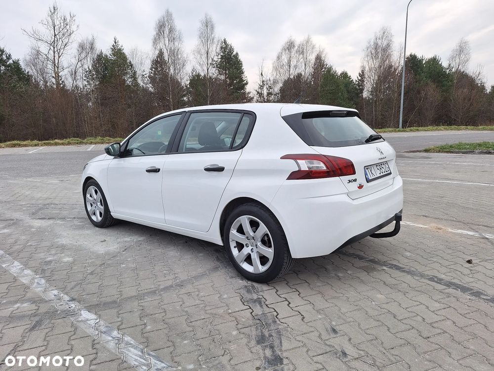 Peugeot 308 - 4