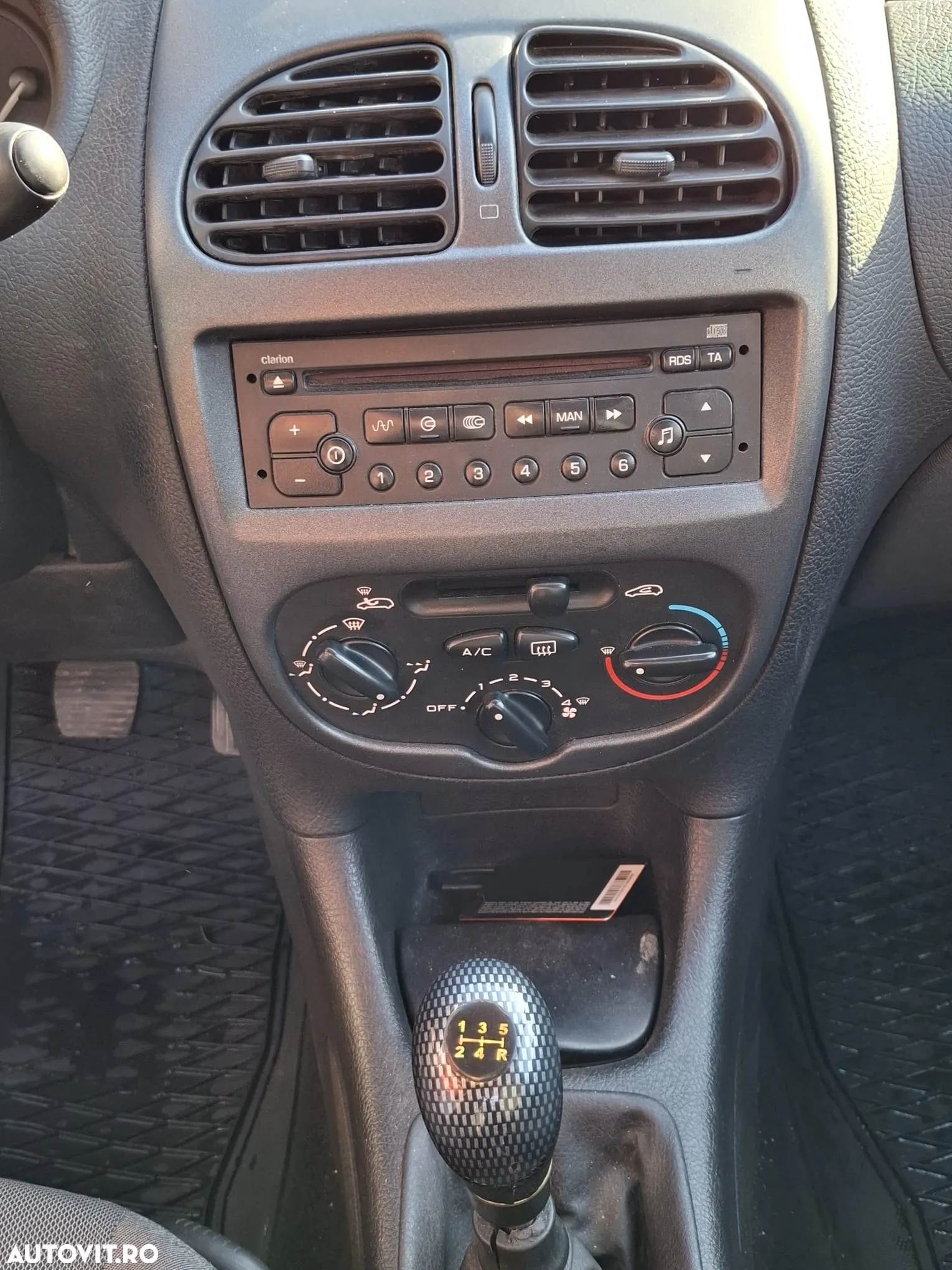 Peugeot 206 - 6