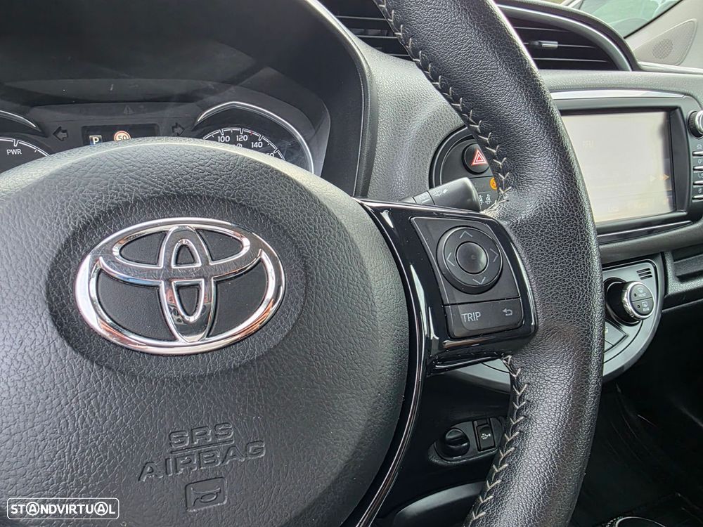 Toyota Yaris - 17