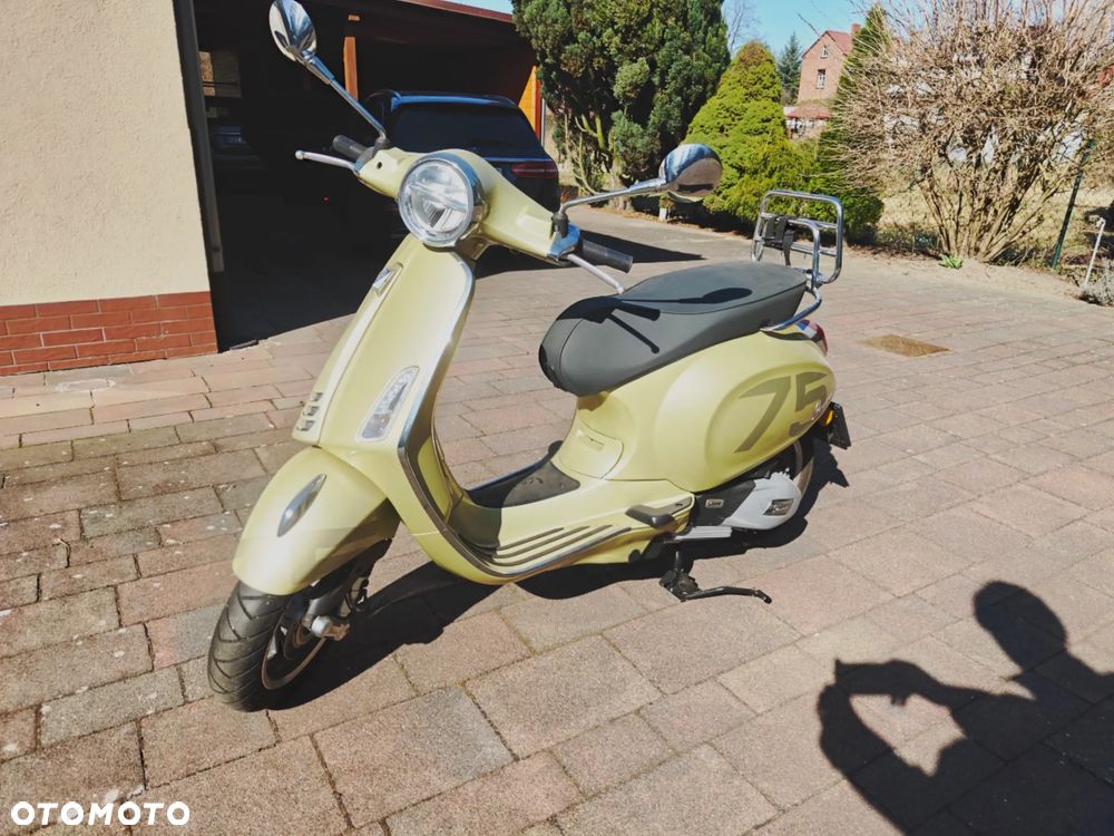 Vespa Primavera - 1