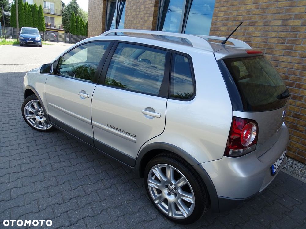 Volkswagen Polo Cross - 11