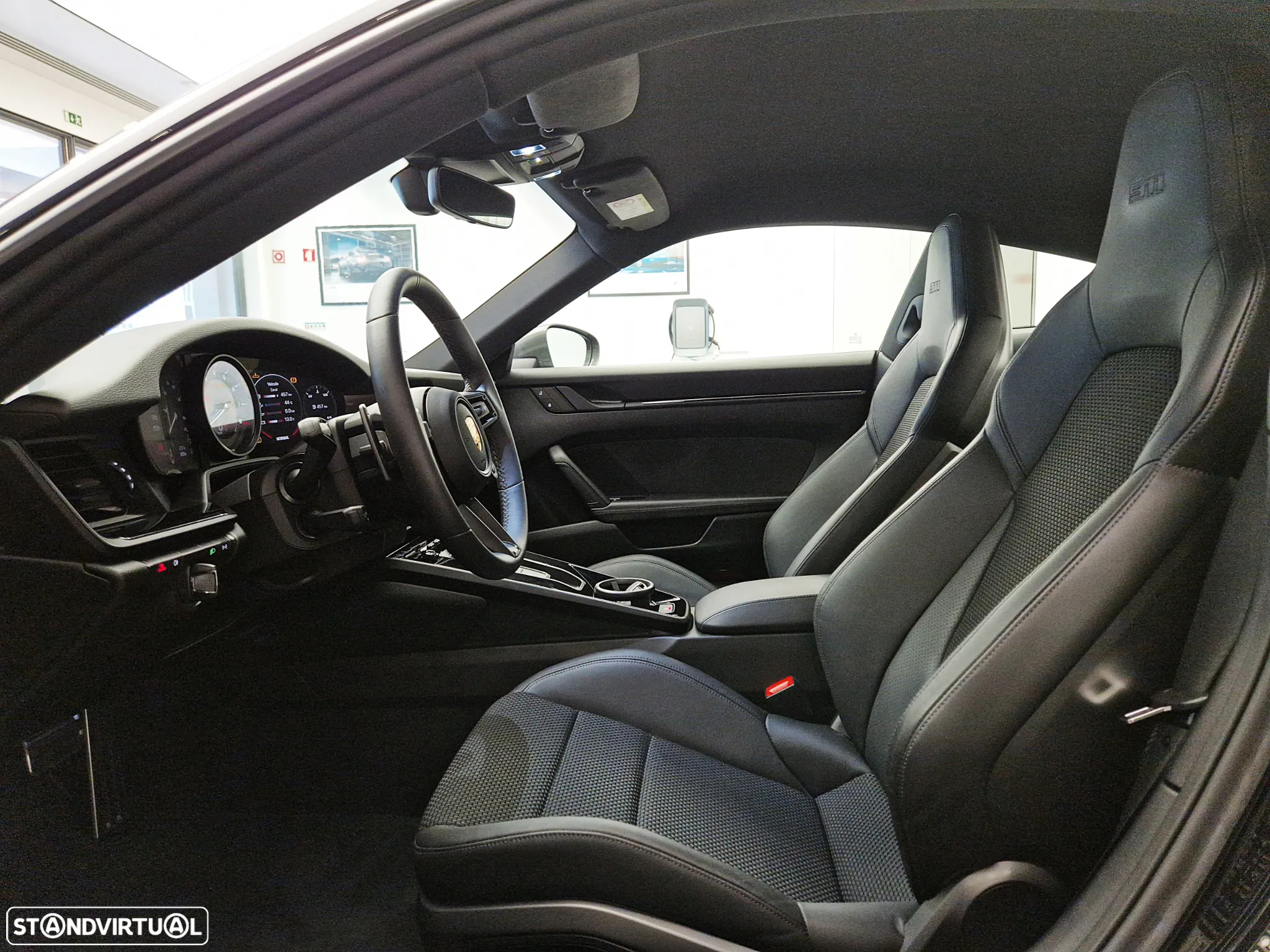 Porsche 911 (992) Carrera T PDK - 22