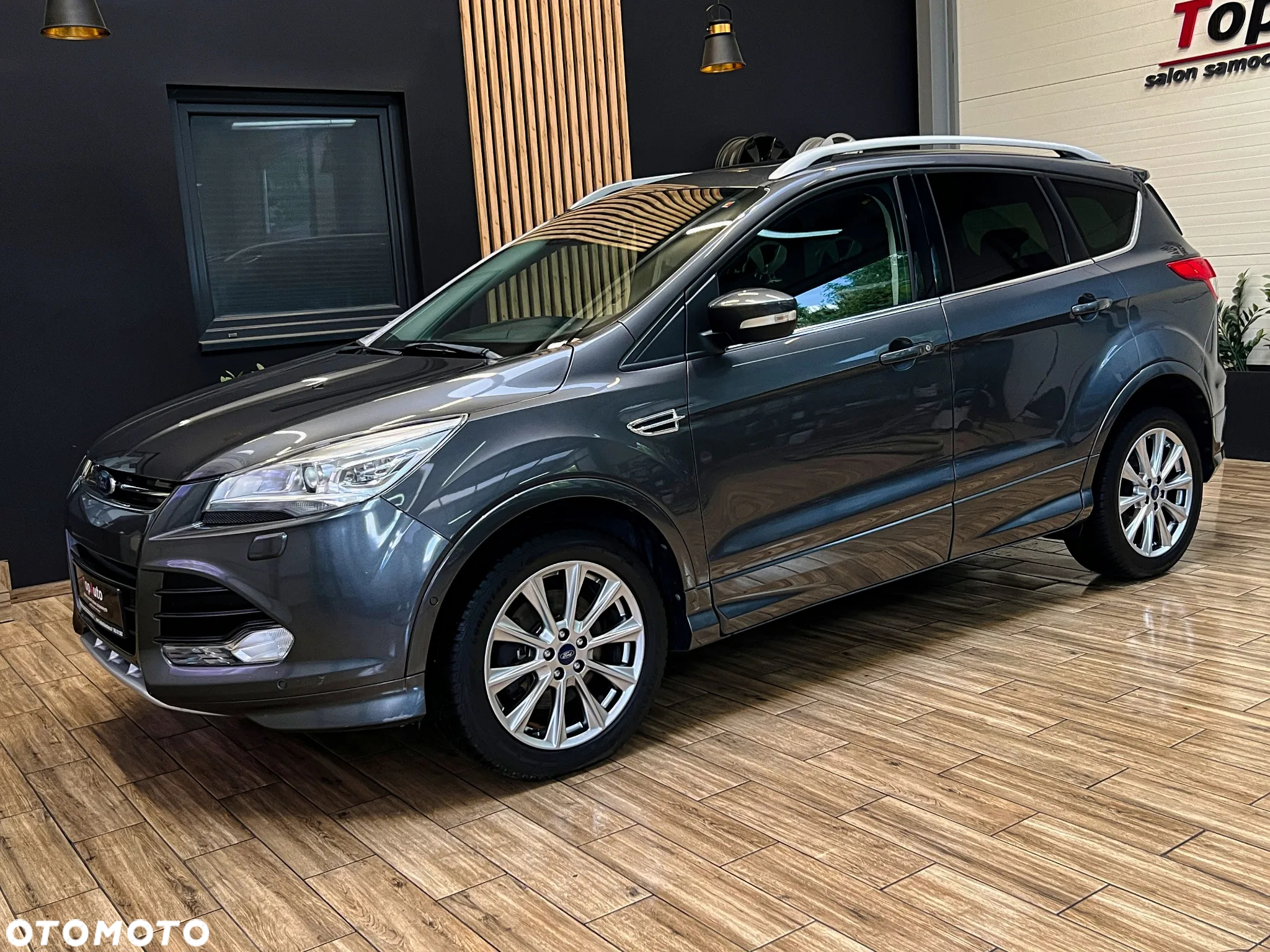 Ford Kuga 2.0 TDCi 4WD Titanium Plus - 12