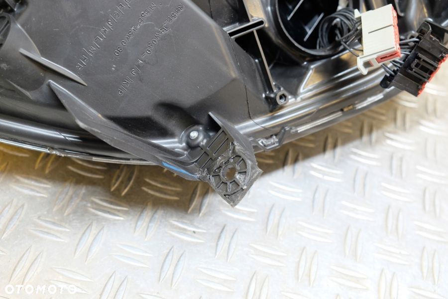 FORD EXPLORER 2020 2021- REFLEKTOR LAMPA MID LED L (MB5B-13W030-BE) USA - 13