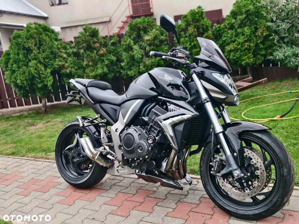 Honda CB - 1