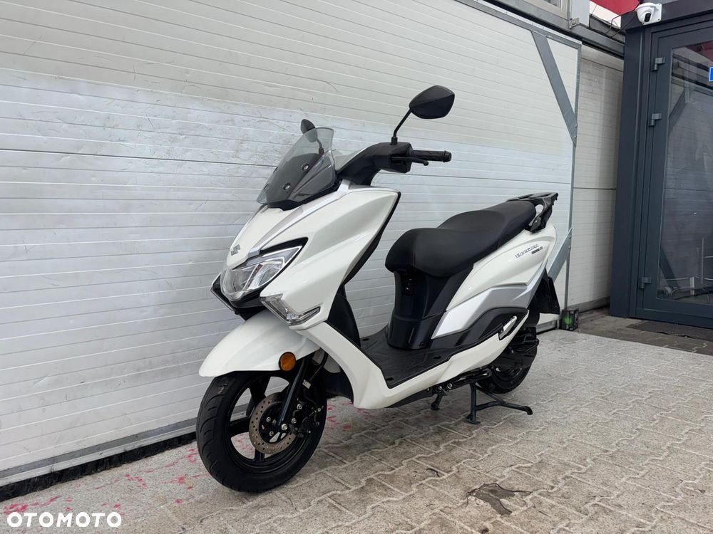 Suzuki Burgman - 1