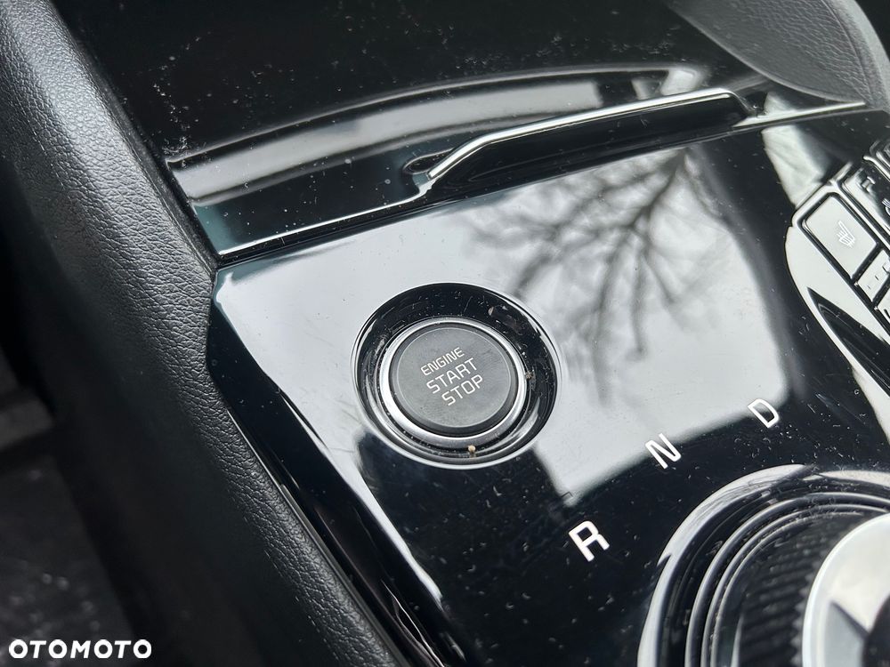 Kia Sportage 1.6 T-GDI Anniversary 2WD DCT - 32